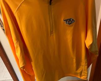 Antigua Nashville Predators Men's Gold Intent Long Sleeve Quarter-Zip Pullover