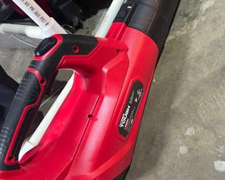 Hyper Tough cordless leaf blower