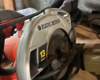 Black & Decker 13 Amp circular saw