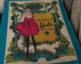 vintage 1968 Mattel "World of Barbie" vinyl doll carrying case