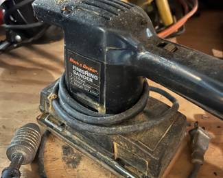 vintage Black & Decker sheet finishing sander