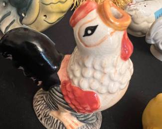 1999 vintage Roman Inc. ceramic rooster pie bird