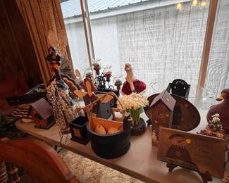 primitive decor