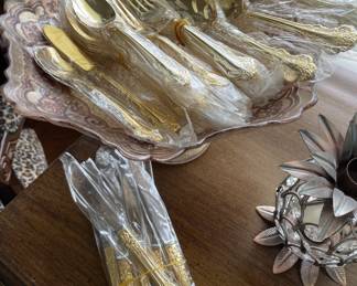 Gold tone flatware 