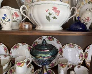 Old Country Roses by Royal Albert