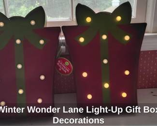 Winter Wonder Lane LightUp Gift Box Decorations