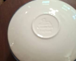 Blue Willow Pattern China Plates by Churchill second image