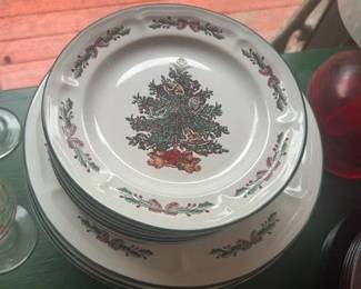 Christmas Tree Stoneware Plate by Gibson Home