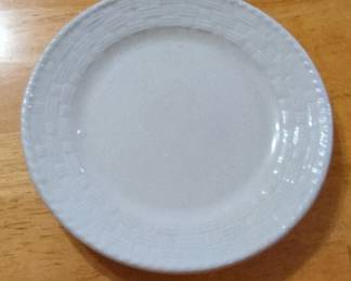 Mikasa Ortley Bone China Dinner Plate  Basket Weave Pattern