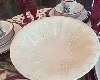 White Ceramic Pitcher and Bowl Set with Grape and Leaf Motif third image