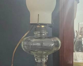 PA Mfg. Co. Clear Glass Oil Lamp with Frosted Shade