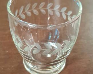 Anchor Hocking Laurel Etched Cordial Glasses second image