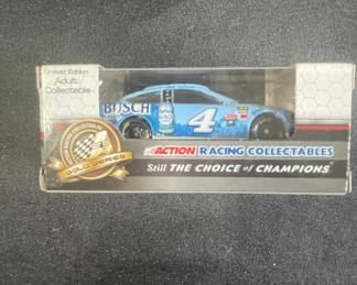 Action Racing Collectibles Scale Kevin Harvick  Busch Light Still the Choice of Champions Diecast Car