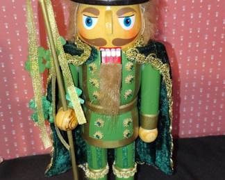 St. Patricks Day Irish Nutcracker with Pot of Gold