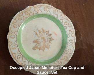 Occupied Japan Miniature Tea Cup and Saucer Set second image
