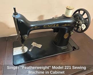 Singer Featherweight Model Sewing Machine in Cabinet second image