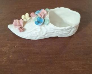 Ceramic Shoe Figurine with Floral Appliqus  Occupied Japan second image