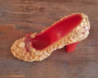 Seashell Decorated High Heel Shoe Figurine second image