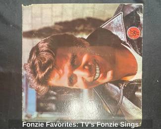 Fonzie Favorites TVs Fonzie Sings