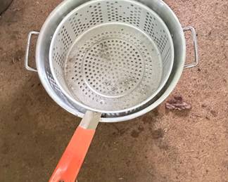 Aluminum Fryer Pot with Insert Basket second image