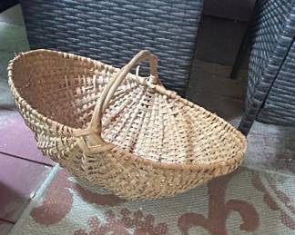 Antique Buttocks Gathering Basket
