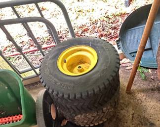 John Deere Super Turf Lawn Mower Tire and Wheel Assembly