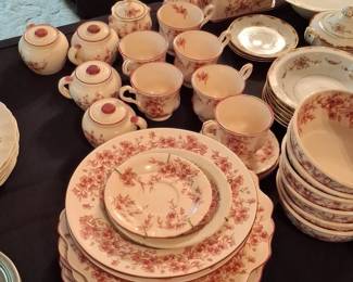 Floral Pattern China Dinnerware Set second image