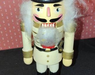 German Soldier Nutcracker  HoDreWa Legler