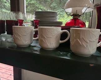 Gibson Leaf Embossed Ceramic Mug third image