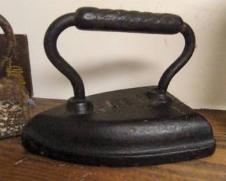 Antique Cast Iron Sad Iron  Blacklock Primitive