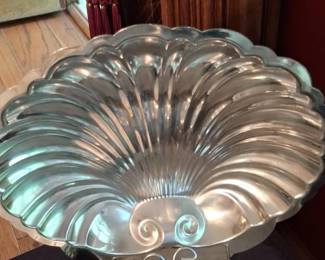 Silver Plated Scallop Shell Serving Dish with Stand