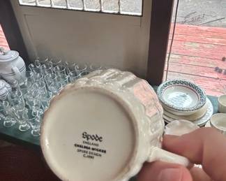 Spode Chelsea Wicker Teacup and Saucer Set fourth image