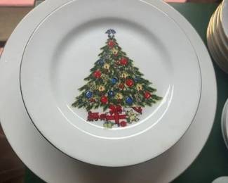Sea Gull Fine China Christmas Tree Plates