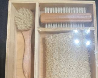 Wooden Bath and Body Care Set second image