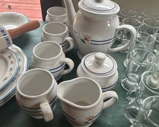 Longaberger Woven Traditions Classic Blue Tea Set