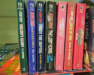 Star Trek paper back books