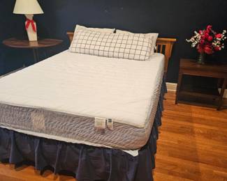 Queen bed