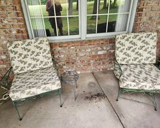 More cushioned outdoor chairs
