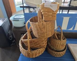 Lot of baskets