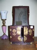 Antique Chinese jewelry box