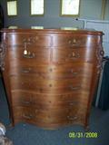 Toby Chest of Drawers - very good condition!