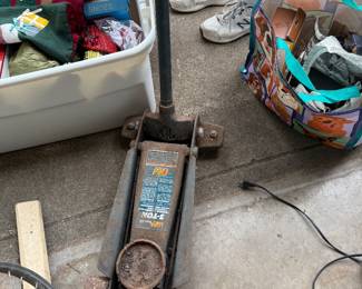 Car jack