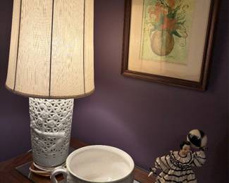 Vintage Blanc De Shene lamp