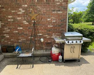 Outdoor grill and yard decor