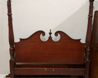 4 poster bed frame