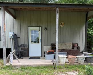 Pots and barn accessories