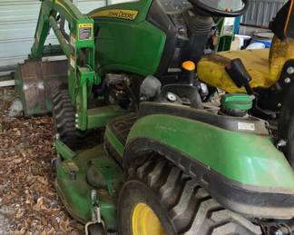 2022 JOHN DEERE TRACTOR W BELLY MOWER AND BUCKET. DIESEL. We will take bids on the tractor until 2pm on Saturday unless we get an offer we can’t refuse!! Currently the offer is at $5500.00 from my Facebook page.