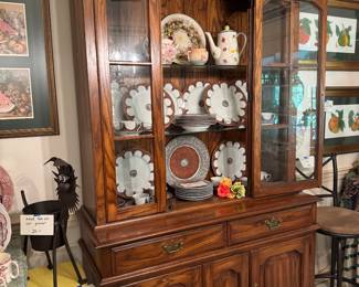 Pennsylvania House hutch