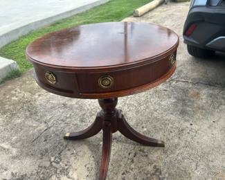 Drum table: mahogany Georgian style