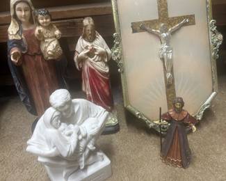 Religious articles: large collection